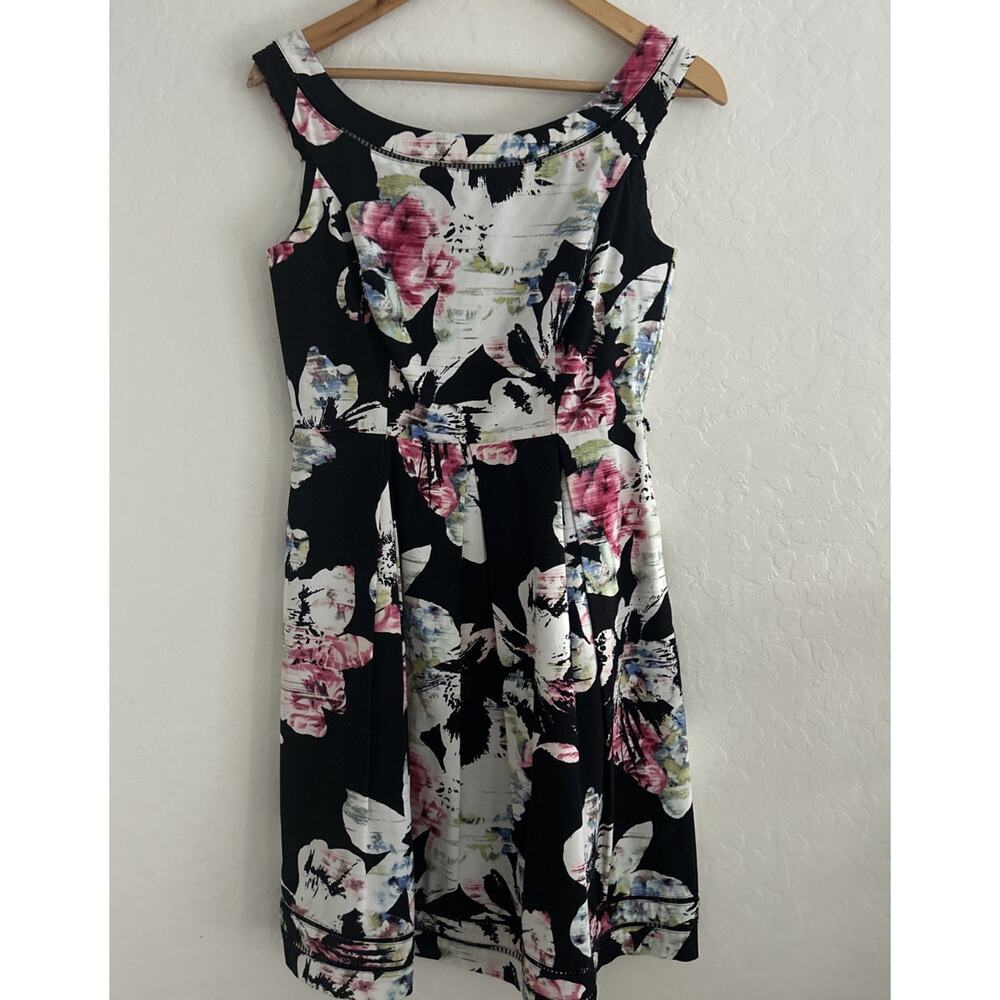 White House Black Market WHBM Fallie Firl A Line Black Floral Midi Dress 2 - Picture 2 of 9
